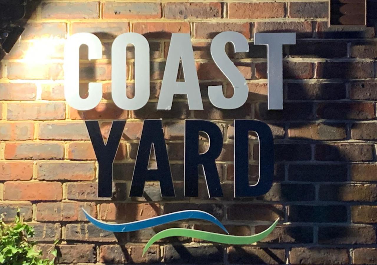 The Coast Yard B & B Chalet Hotel Selsey Exterior photo